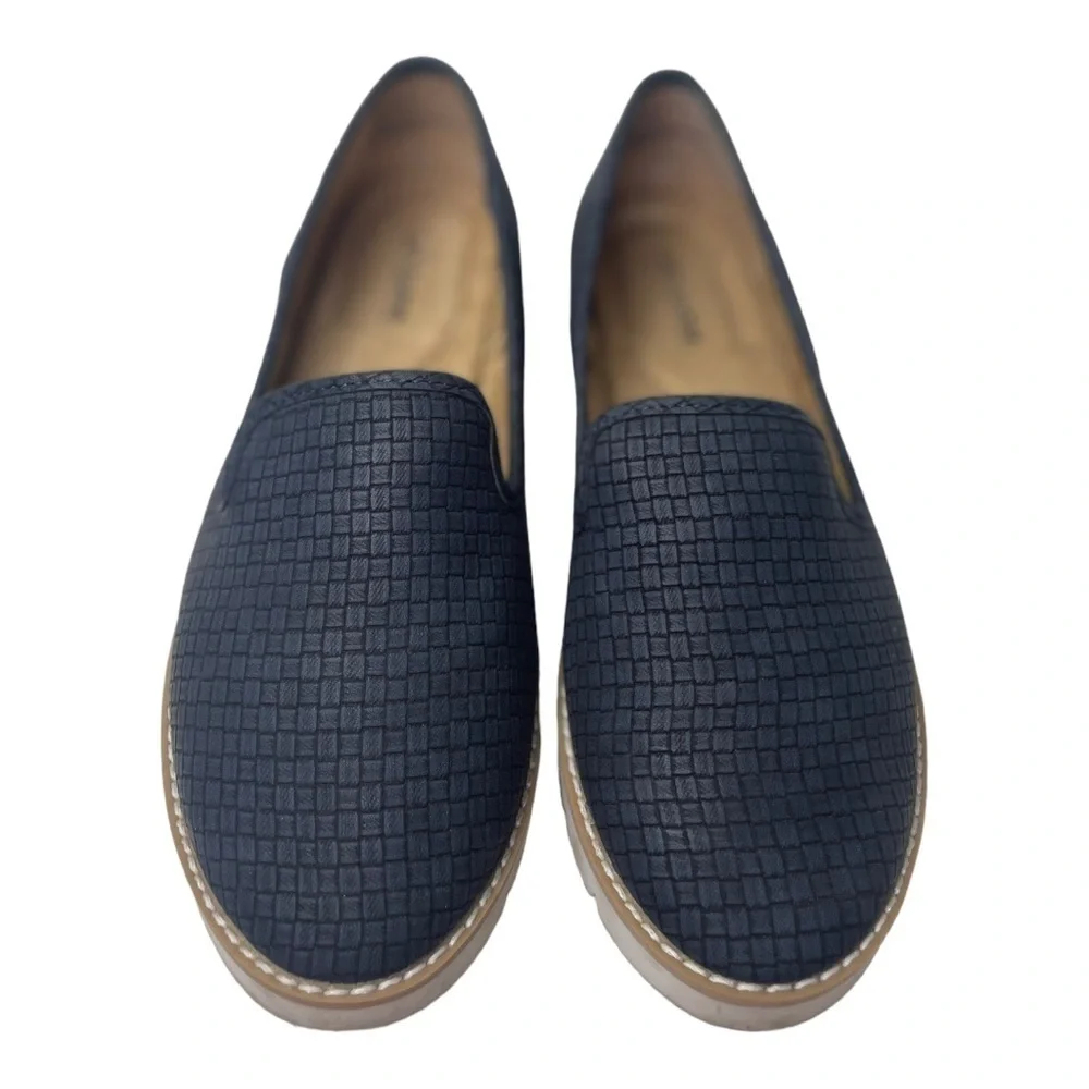 White Mountain Dora Women’s Navy Blue Loafers
